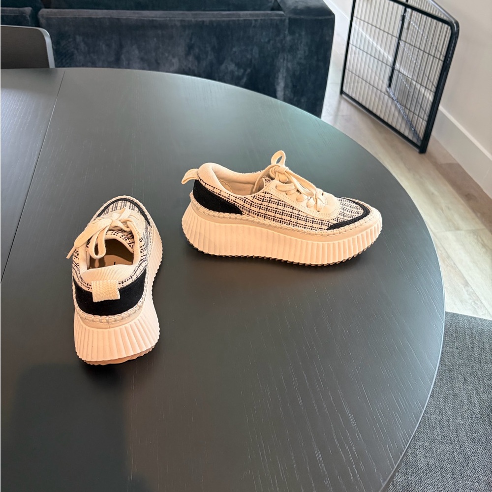 Dolce vita platform sneakers